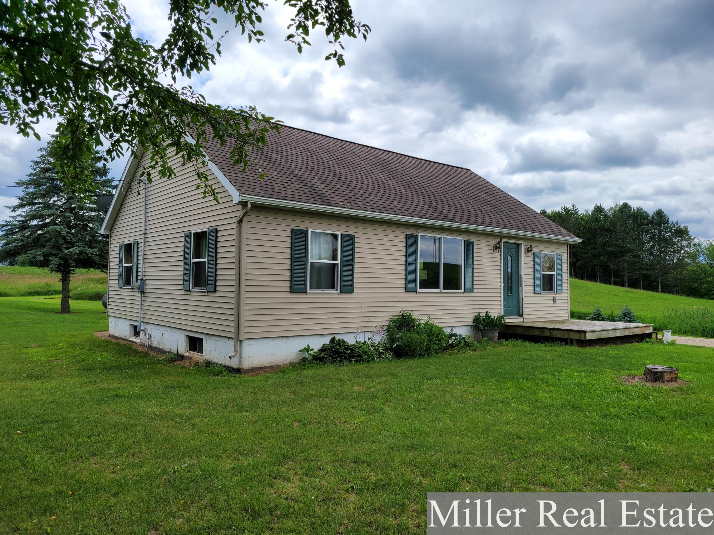 2644 East State Road Hastings, MI 49058 - Photo 3 of 13 20210709_150330