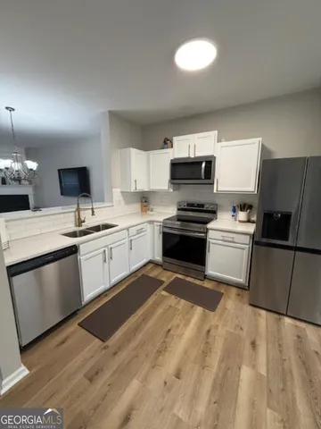 $2,200 | 6884 Slate Stone Way Southeast, Unit 20, Mableton, GA 30126