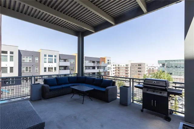 $617,500 | 210 West 5th Street, Unit 203, Kansas City, MO 64105