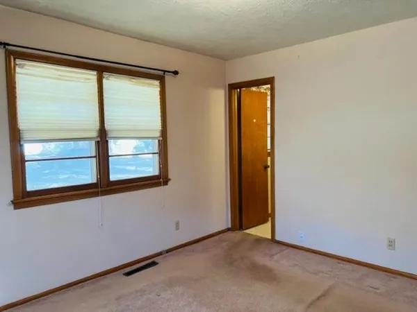 $199,000 | 2324 N Crest, Augusta, KS 67010