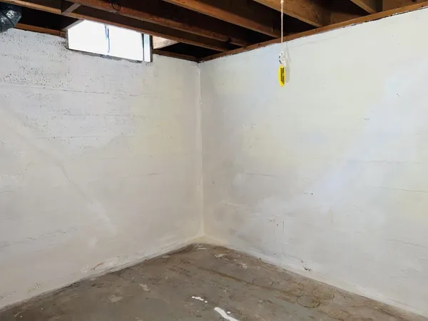 $199,000 | 2324 N Crest, Augusta, KS 67010