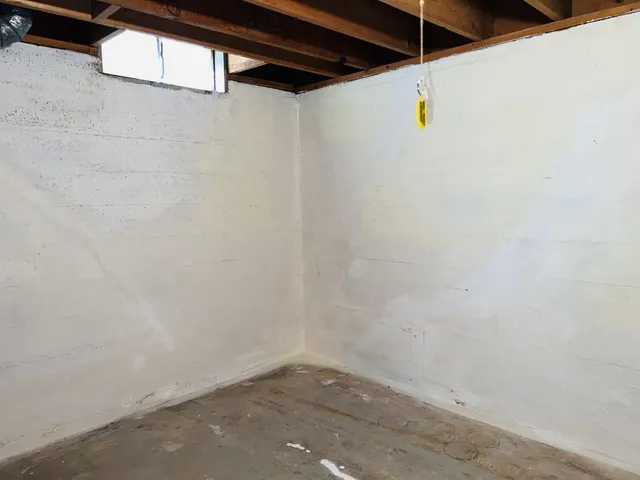 $199,000 | 2324 N Crest, Augusta, KS 67010