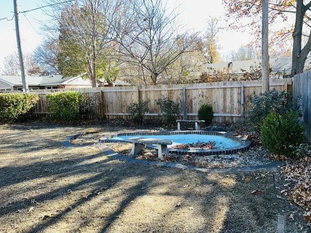 $199,000 | 2324 N Crest, Augusta, KS 67010