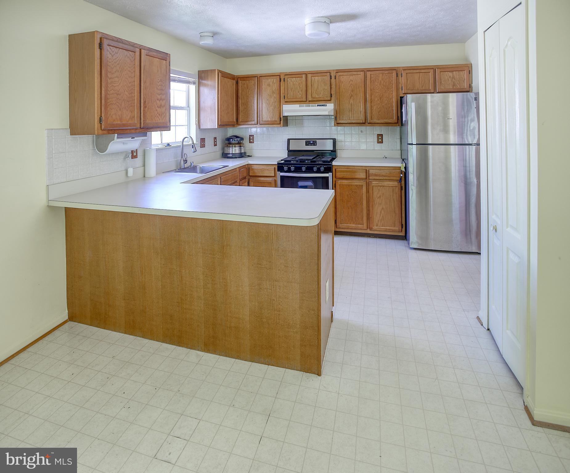 3909 Donnell Drive District Heights, MD 20747 - Photo 11 of 30