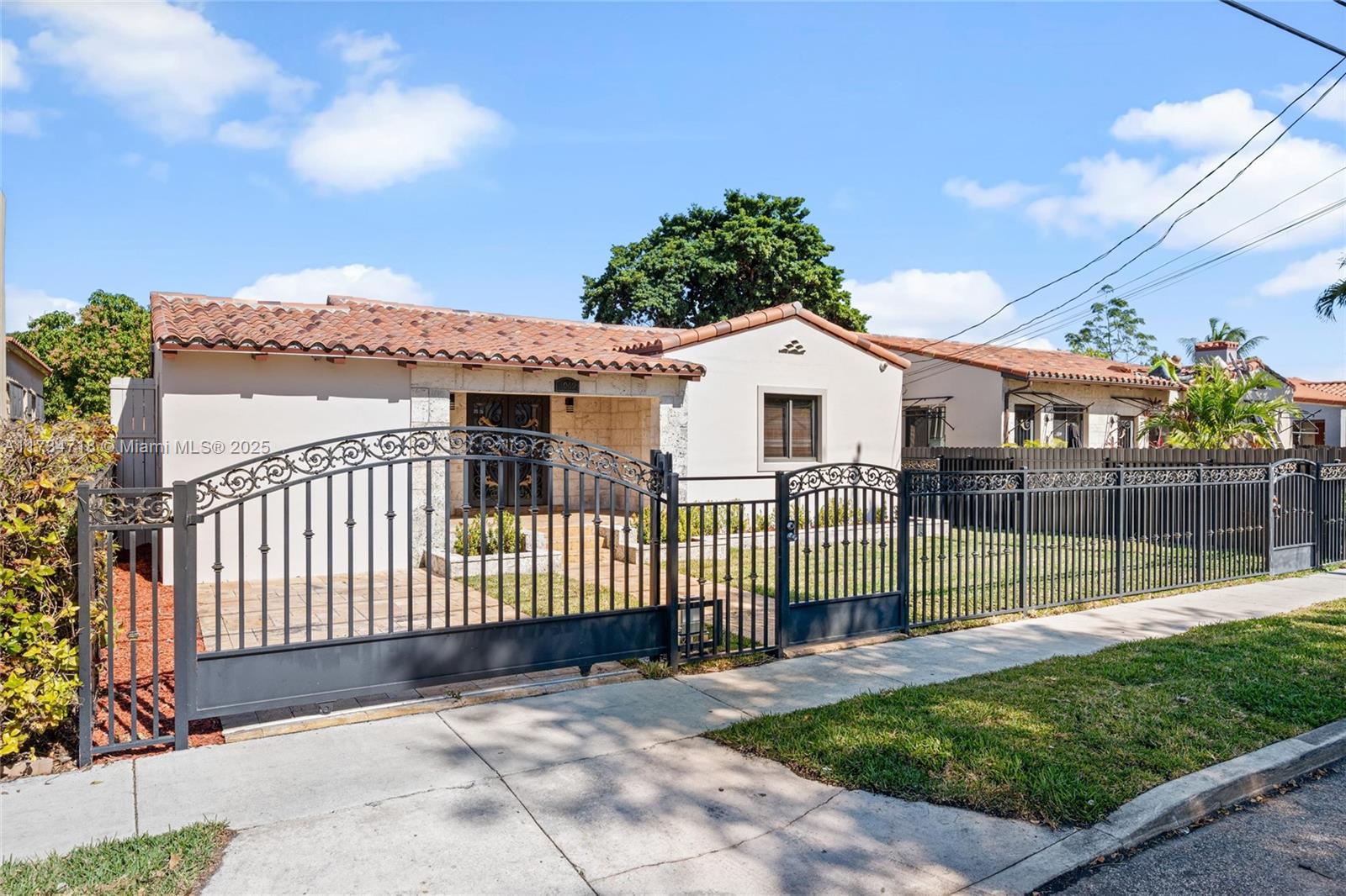 3069 Southwest 21st Street Miami, FL 33145 - Photo 2 of 25