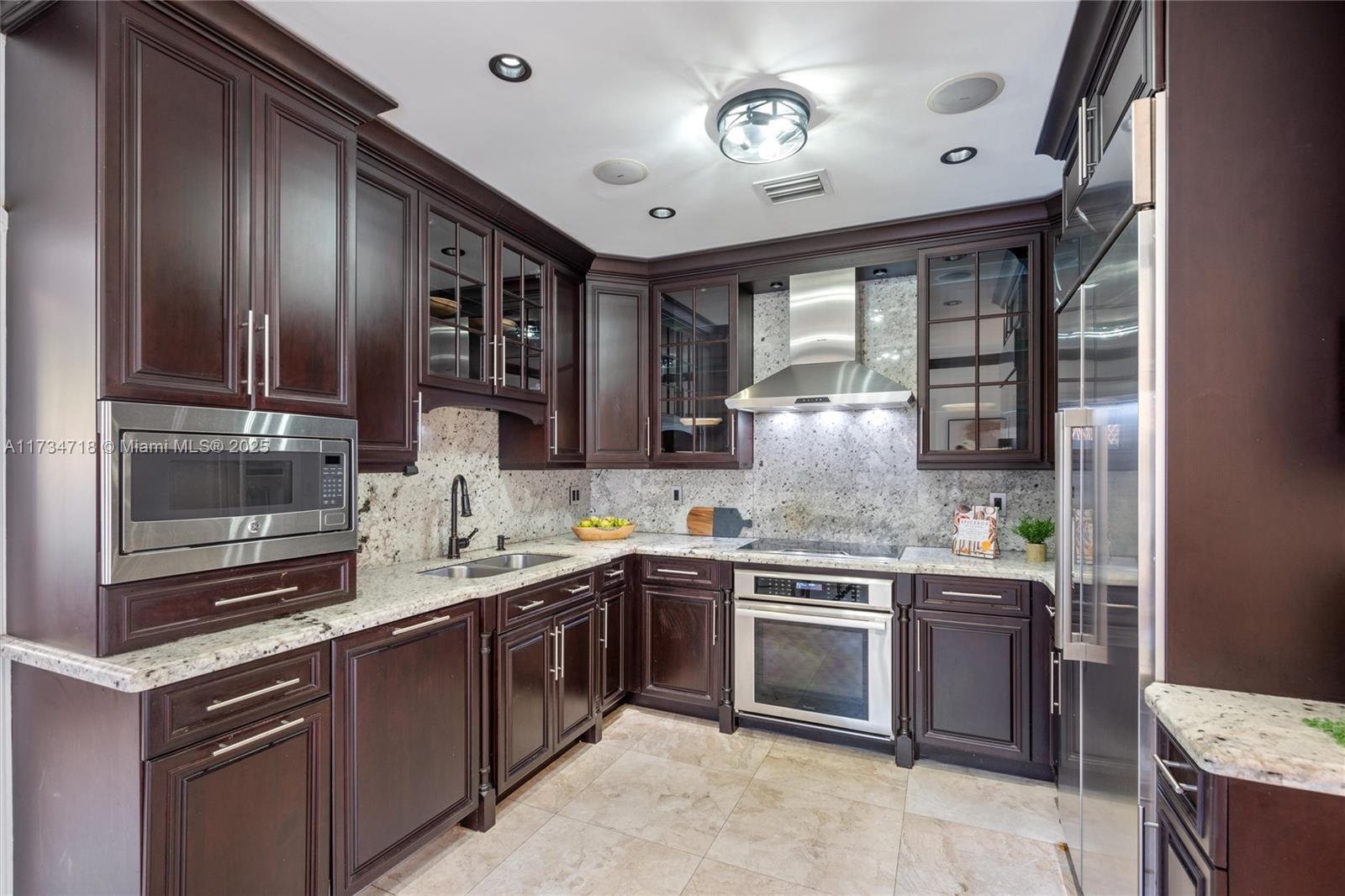 3069 Southwest 21st Street Miami, FL 33145 - Photo 7 of 25