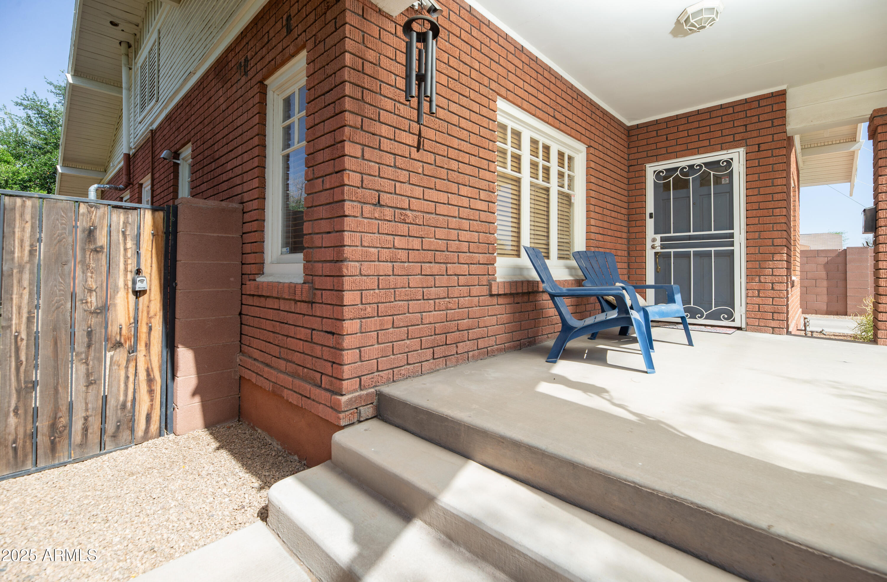 1650 North 10th Street Phoenix, AZ 85006 - Photo 4 of 29 a view of backyard with a chair and tables