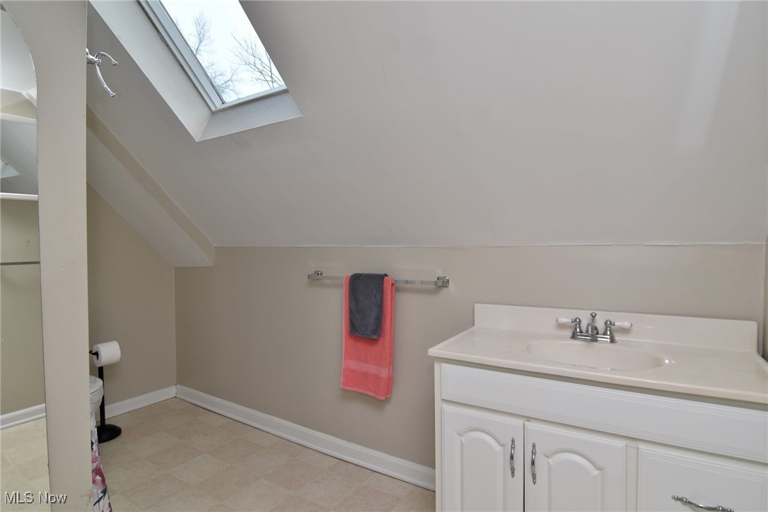 1520 Maple Road Cleveland Heights, OH 44121 - Photo 37 of 45