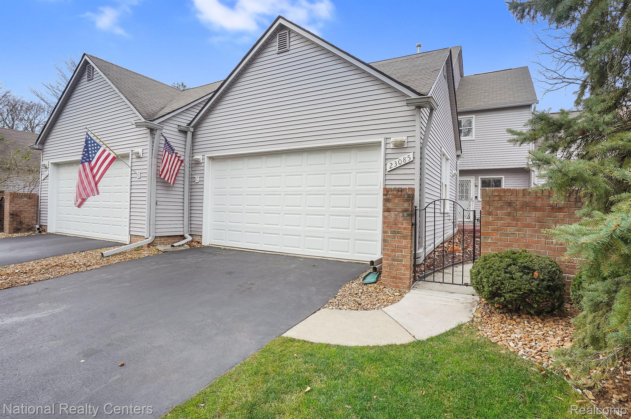 23085 Farmington Road Farmington, MI 48336 - Photo 1 of 31 Gallery Image 1