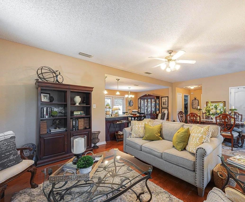 12230 Bromley Road Stapleton, AL 36578 - Photo 6 of 34 Living Room
