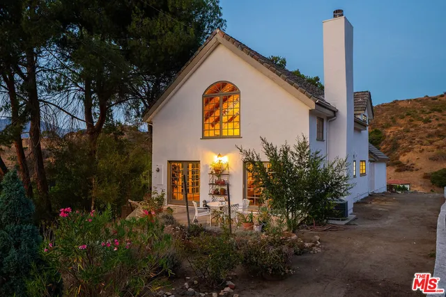 $1,195,000 | 9567 Dale Avenue, Shadow Hills, CA 91040