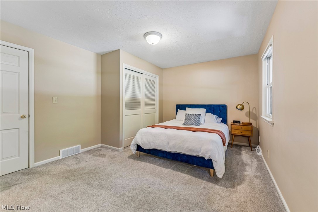 865 Old Spring Road Akron, OH 44321 - Photo 14 of 46