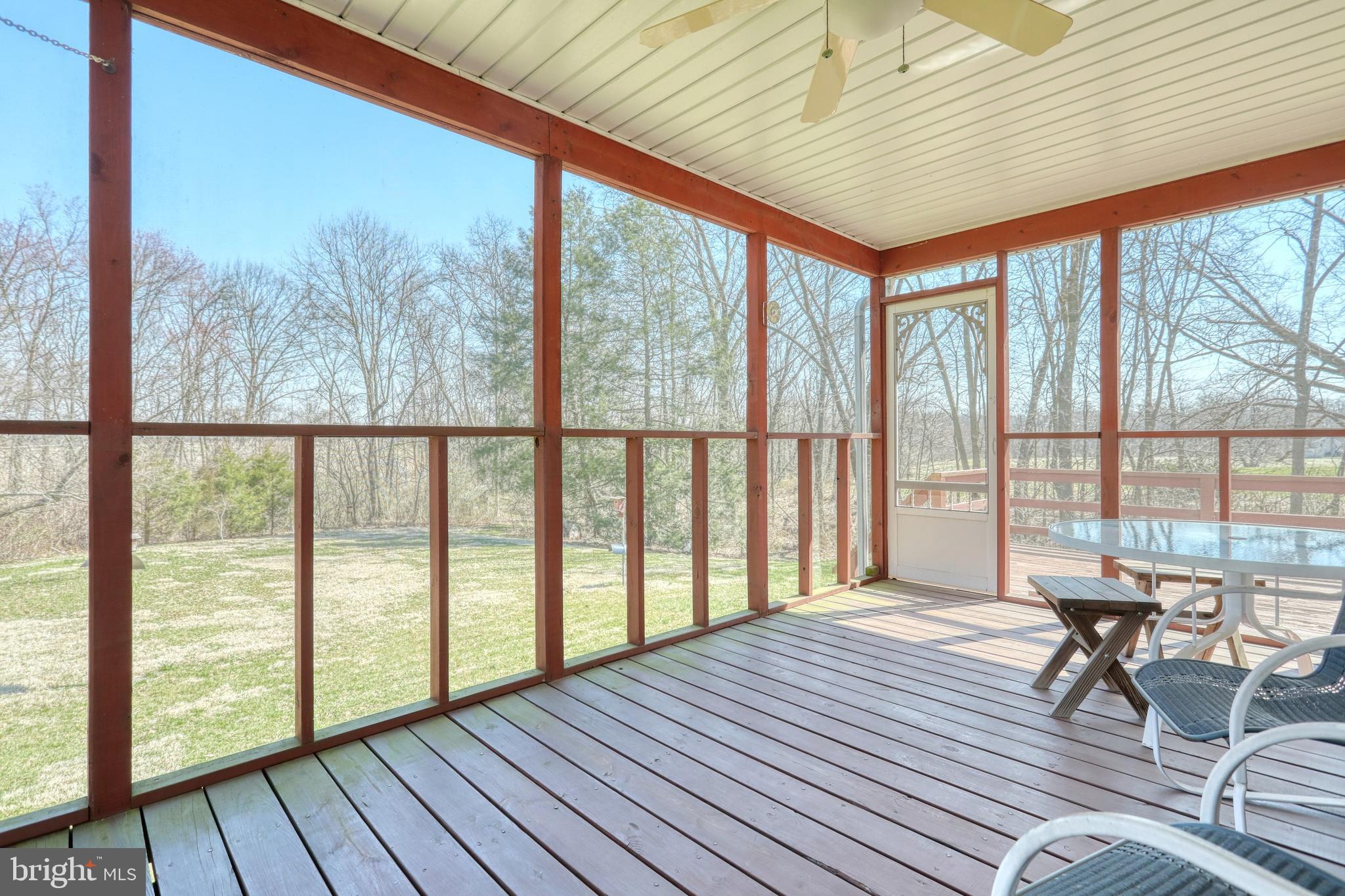 800 Locust Point Road Manchester, PA 17345 - Photo 27 of 32 Gallery Image 27