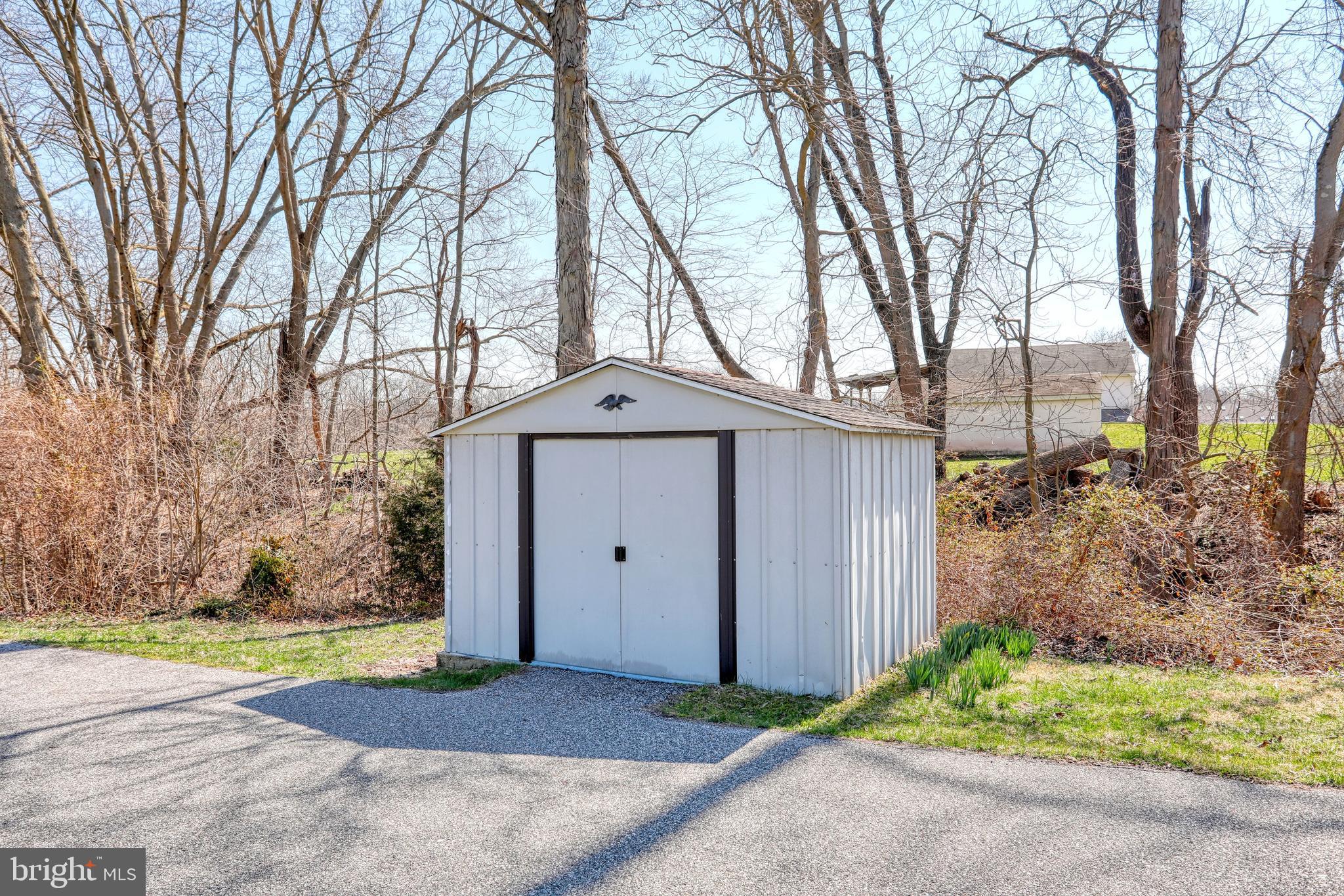 800 Locust Point Road Manchester, PA 17345 - Photo 29 of 32 Gallery Image 29