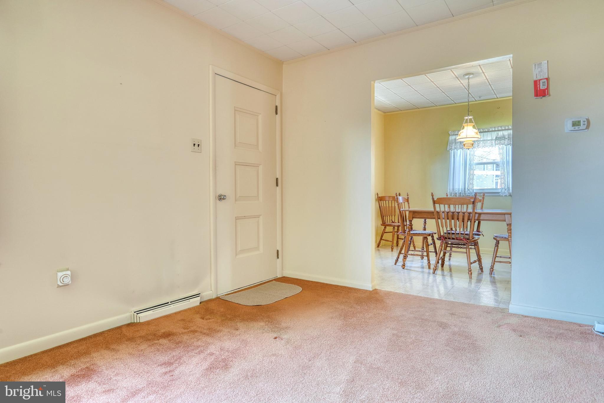 800 Locust Point Road Manchester, PA 17345 - Photo 9 of 32 Gallery Image 9