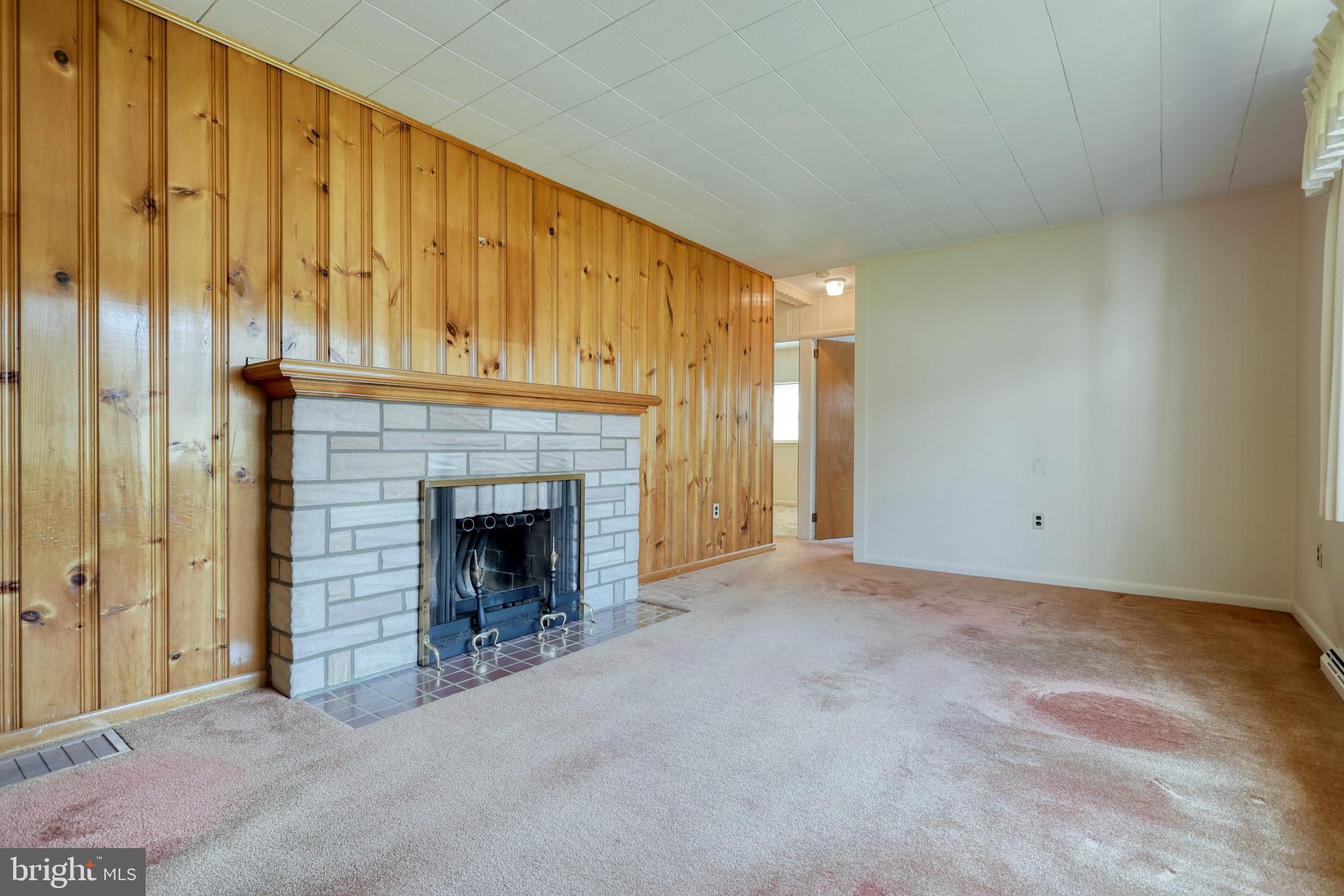 800 Locust Point Road Manchester, PA 17345 - Photo 10 of 32 Gallery Image 10