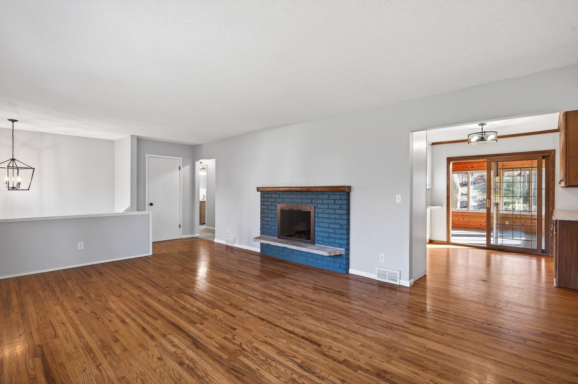 11860 Sunnybrook Road Eden Prairie, MN 55347 - Photo 11 of 33