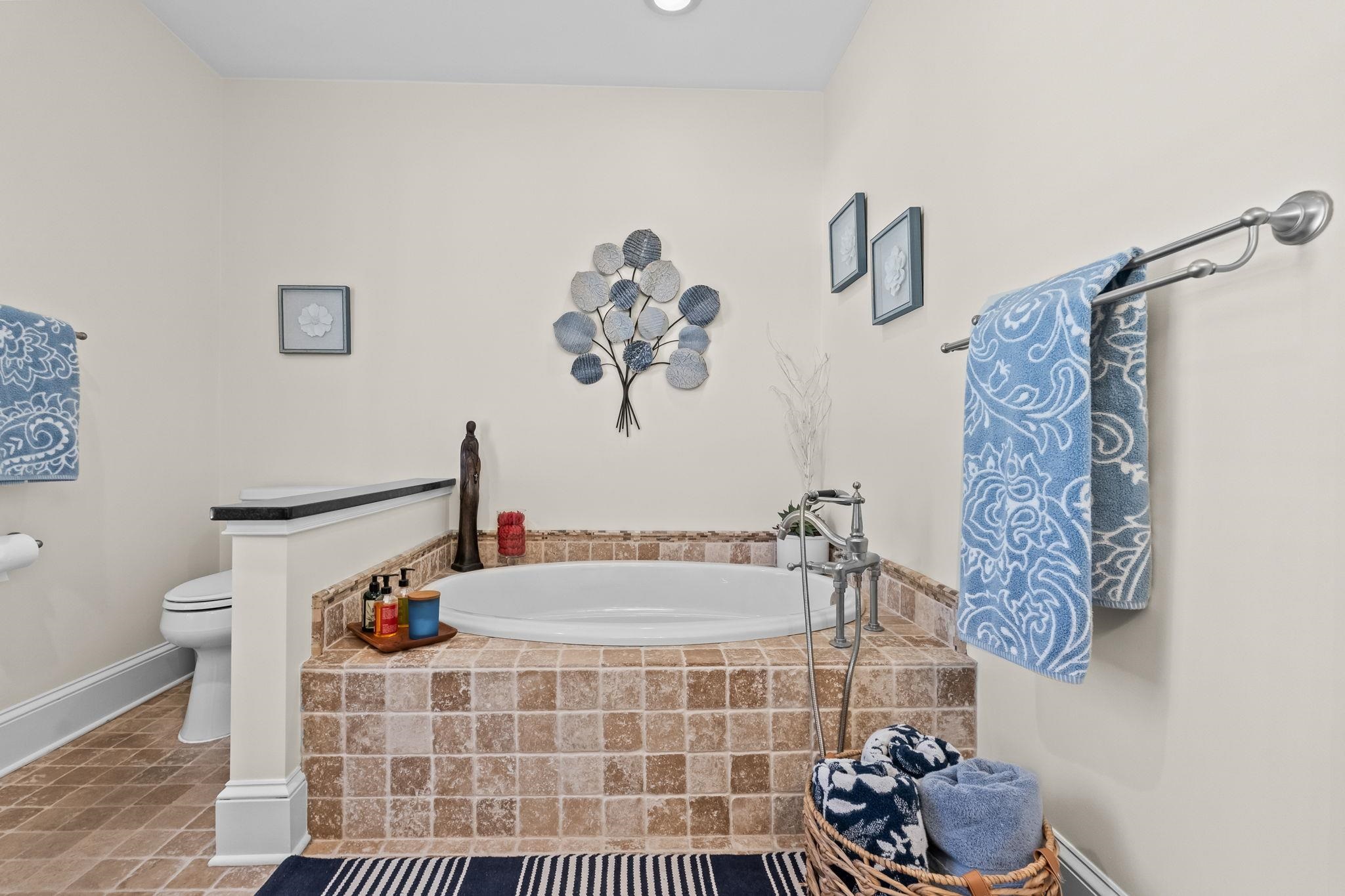 400 Foxtail Drive Longs, SC 29568 - Photo 26 of 40 Bathroom with toilet and a bath