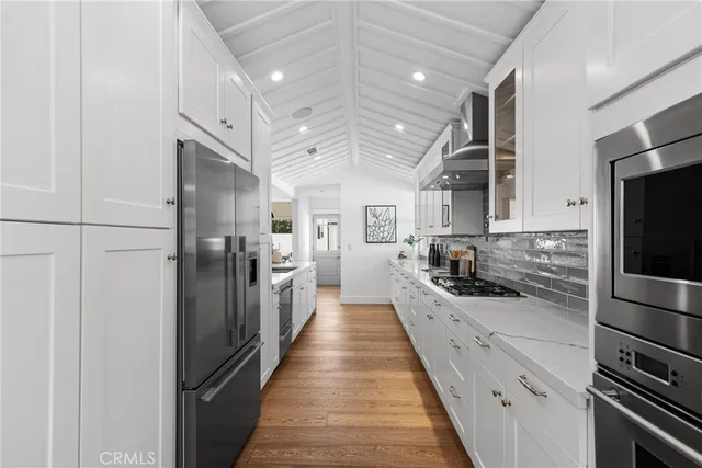 $1,999,900 | 12947 La Maida Street, Sherman Oaks, CA 91423