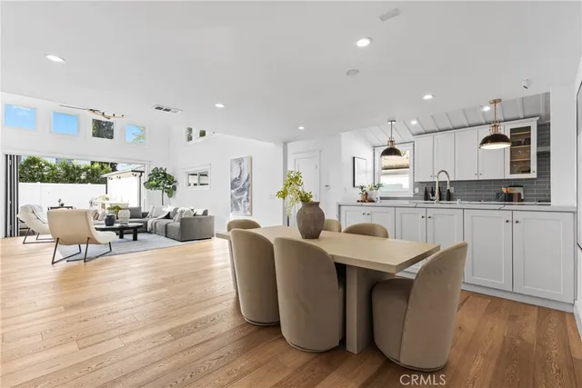 $1,999,900 | 12947 La Maida Street, Sherman Oaks, CA 91423