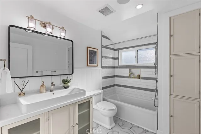 $1,999,900 | 12947 La Maida Street, Sherman Oaks, CA 91423