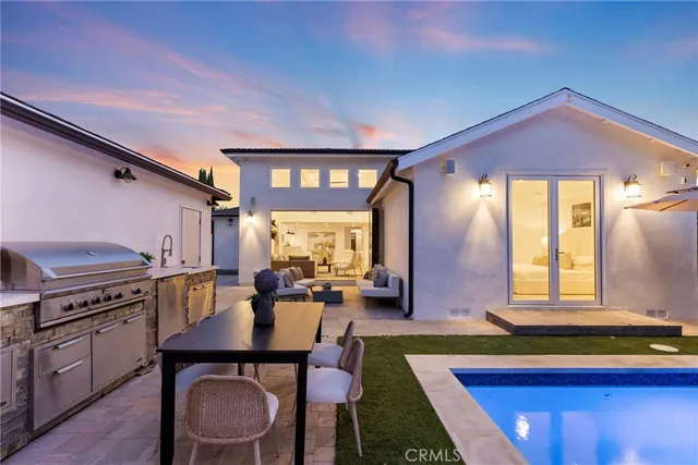 $1,999,900 | 12947 La Maida Street, Sherman Oaks, CA 91423
