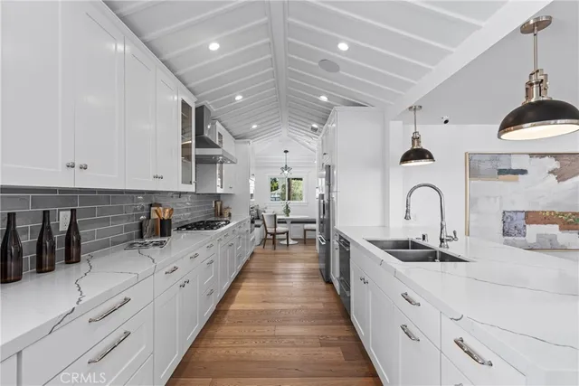 $1,999,900 | 12947 La Maida Street, Sherman Oaks, CA 91423