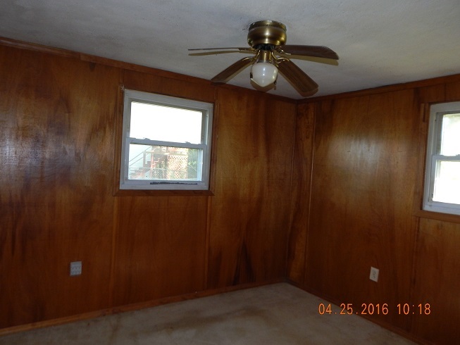 7245 South Bakersfield Road Bloomington, IN 47401 - Photo 6 of 11 Gallery Image 6