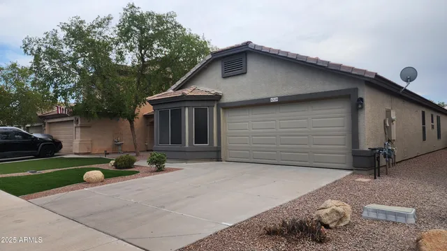 $1,750 | 42539 West Hillman Drive, Maricopa, AZ 85138