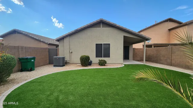 $1,750 | 42539 West Hillman Drive, Maricopa, AZ 85138