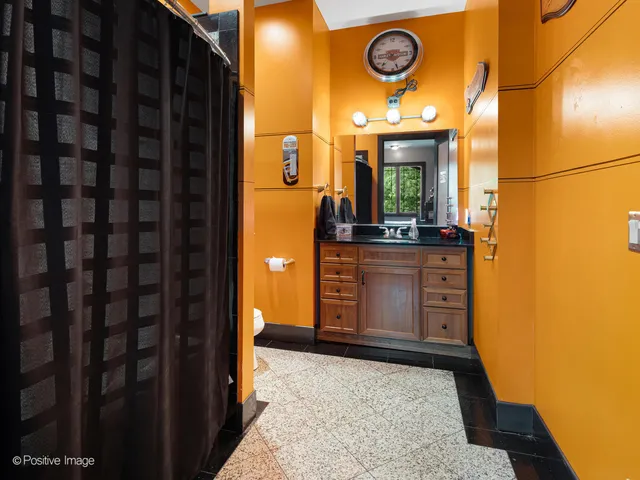 $999,999 | 4218 Florence Avenue, Downers Grove, IL 60515