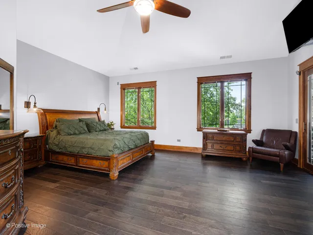 $999,999 | 4218 Florence Avenue, Downers Grove, IL 60515