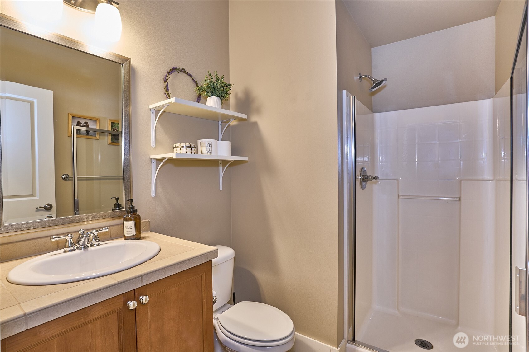 5508 Northeast 7th Place Renton, WA 98059 - Photo 12 of 29