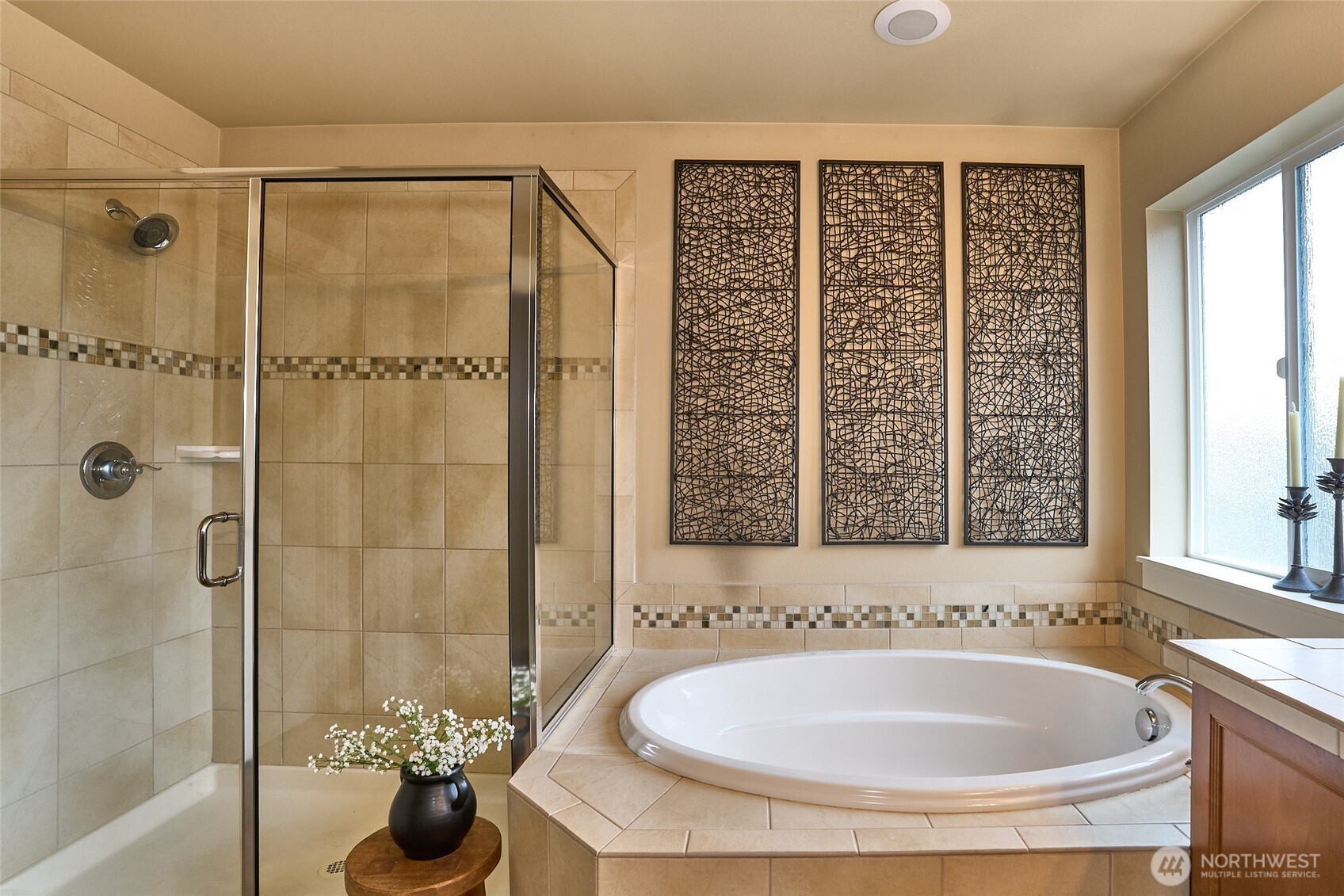 5508 Northeast 7th Place Renton, WA 98059 - Photo 21 of 29