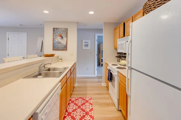 $529,000 | 5 Whiteoak Lane, Unit 8, Lincoln, NH 03251