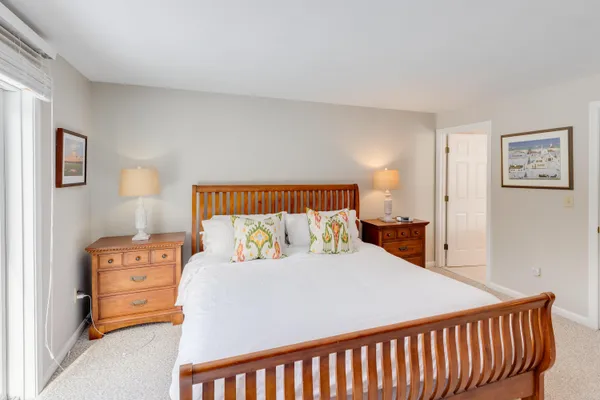 $529,000 | 5 Whiteoak Lane, Unit 8, Lincoln, NH 03251