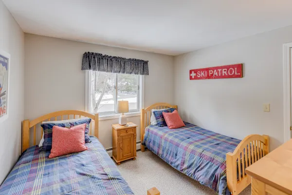 $529,000 | 5 Whiteoak Lane, Unit 8, Lincoln, NH 03251