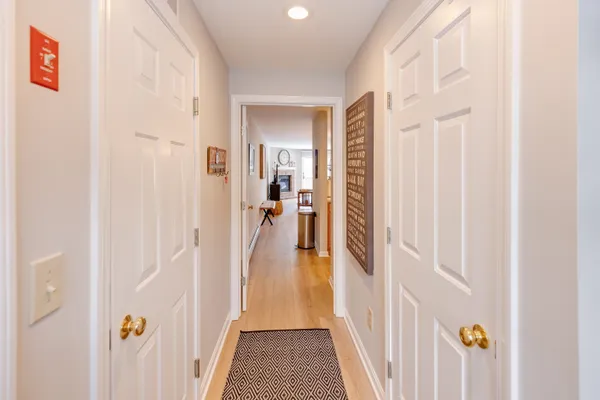 $529,000 | 5 Whiteoak Lane, Unit 8, Lincoln, NH 03251