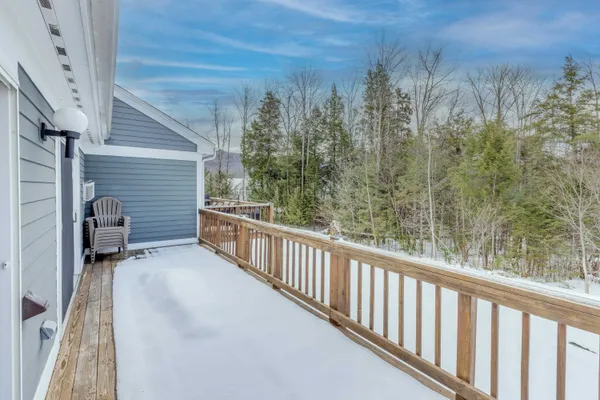 $529,000 | 5 Whiteoak Lane, Unit 8, Lincoln, NH 03251