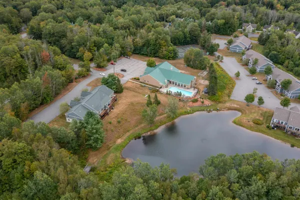$529,000 | 5 Whiteoak Lane, Unit 8, Lincoln, NH 03251