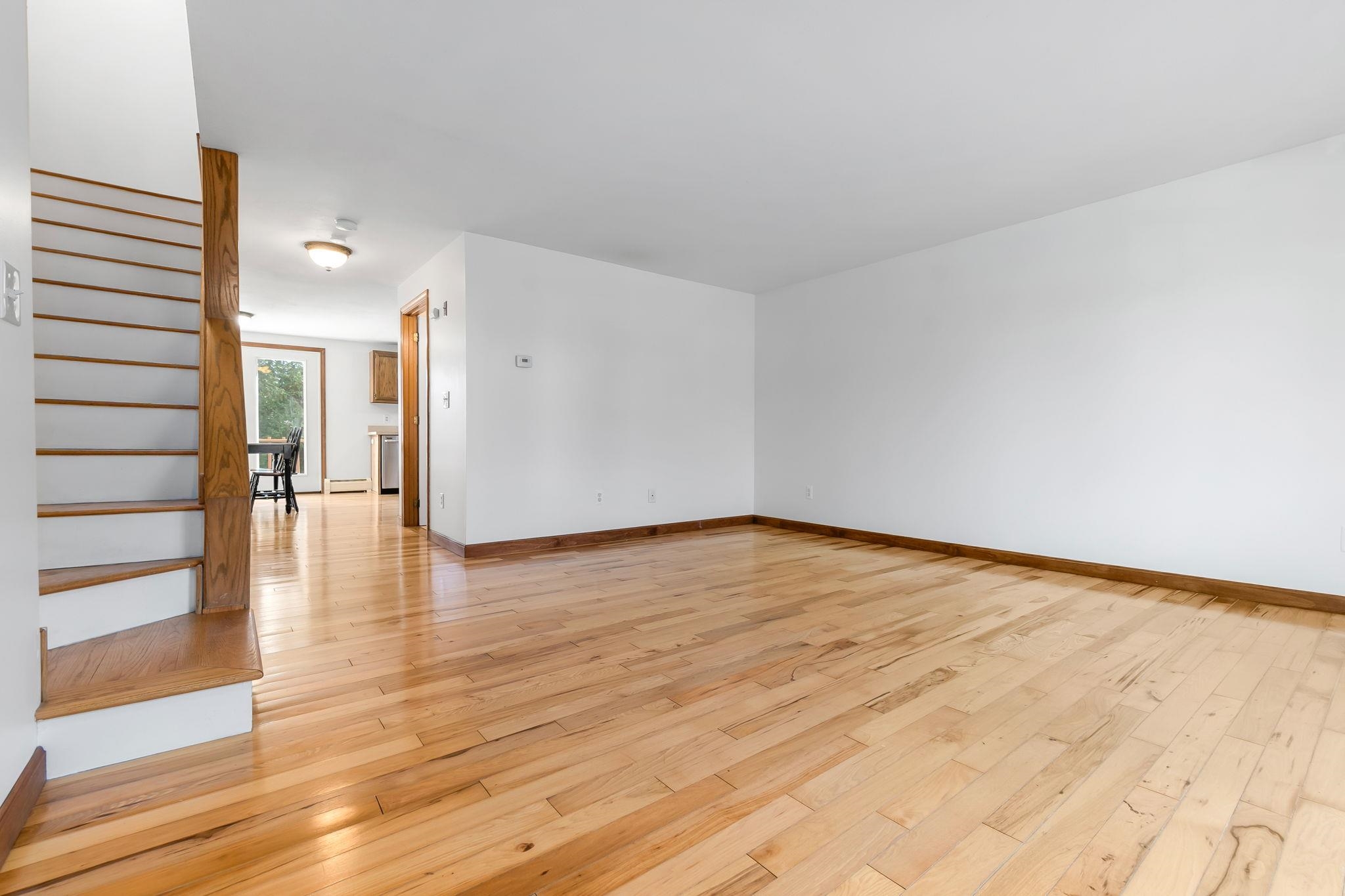 135 Forrest Street, Unit 10 Plaistow, NH 03865 - Photo 14 of 30