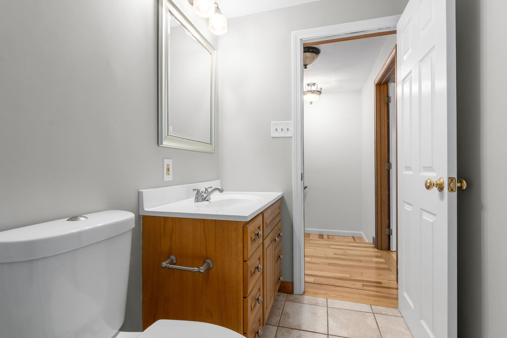 135 Forrest Street, Unit 10 Plaistow, NH 03865 - Photo 22 of 30