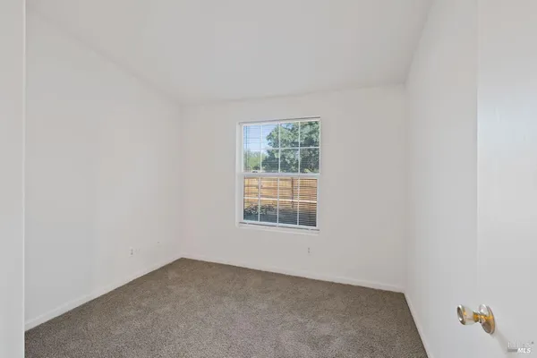 $269,900 | 3007 Shasta Road, Clearlake Oaks, CA 95423