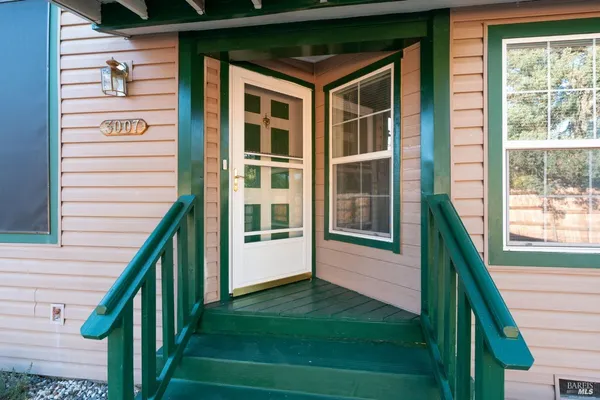 $269,900 | 3007 Shasta Road, Clearlake Oaks, CA 95423