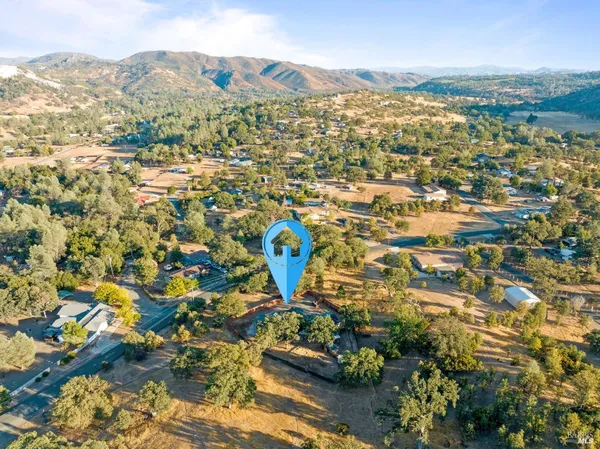 $269,900 | 3007 Shasta Road, Clearlake Oaks, CA 95423