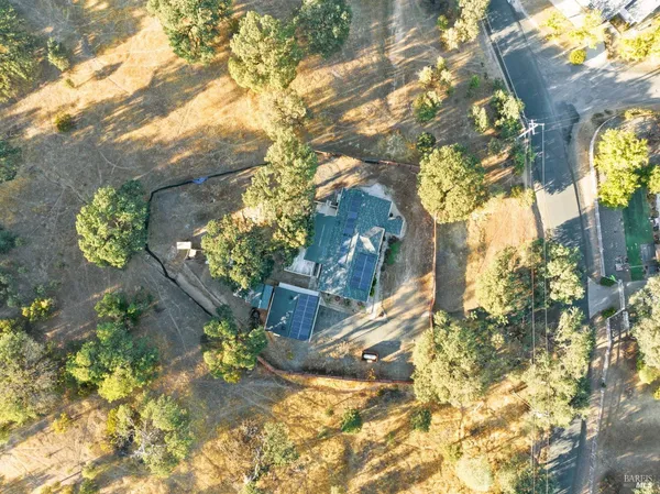 $269,900 | 3007 Shasta Road, Clearlake Oaks, CA 95423