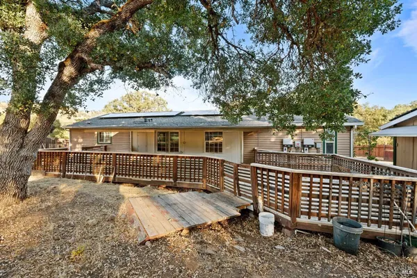$269,900 | 3007 Shasta Road, Clearlake Oaks, CA 95423
