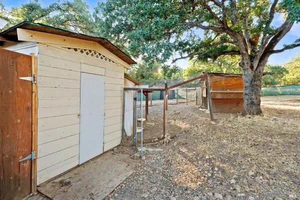 $269,900 | 3007 Shasta Road, Clearlake Oaks, CA 95423