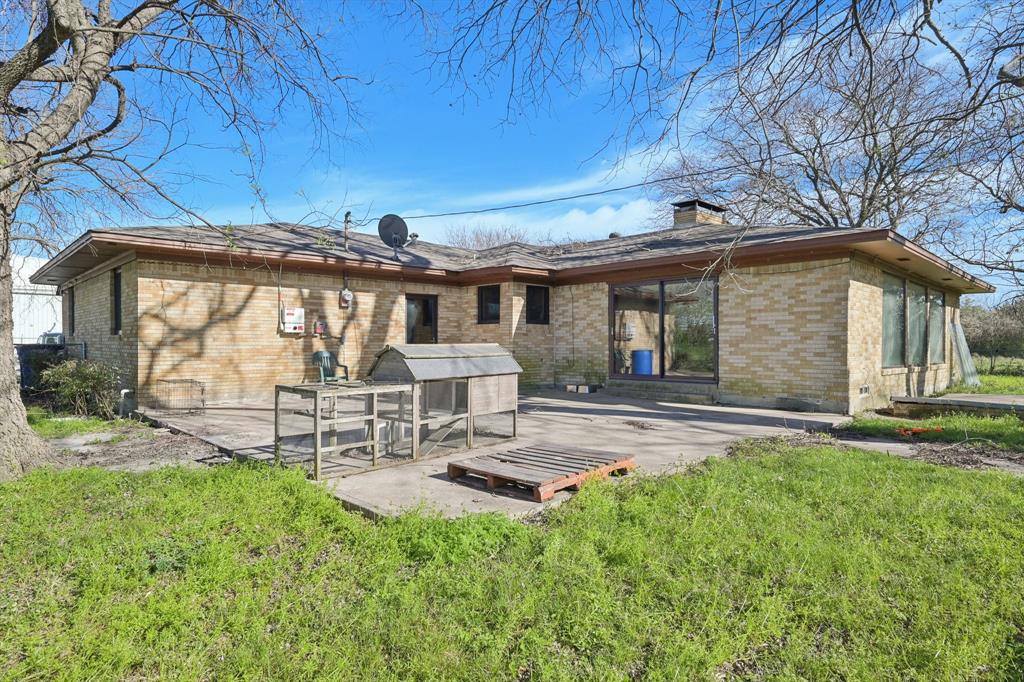 611 Ferris Road Lancaster, TX 75146 - Photo 12 of 16