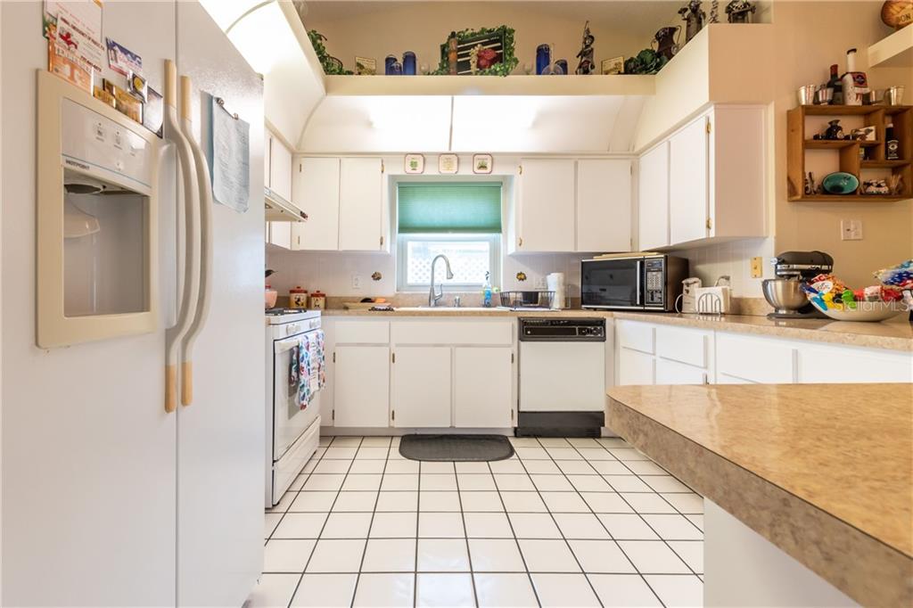 9810 Shamokin Lane Port Richey, FL 34668 - Photo 10 of 25 Gallery Image 10